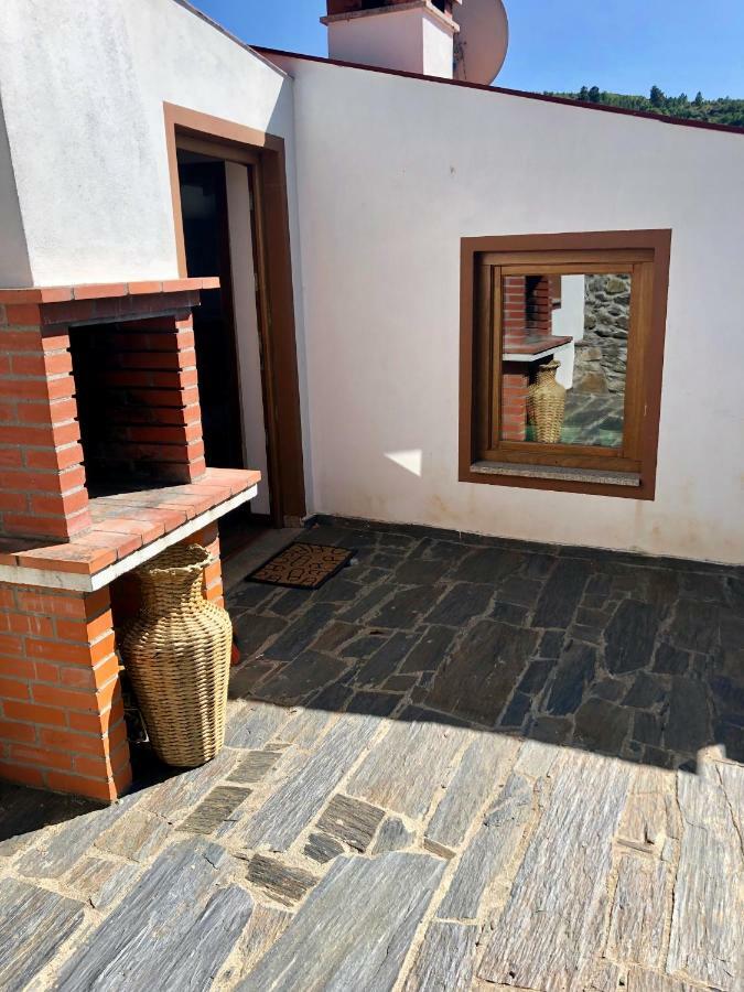 Appartamento Casa Do Tuga Bragança Esterno foto